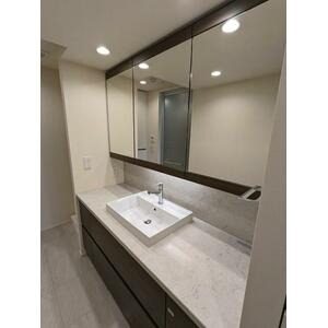 Shirokane The Sky East Tower 2122 - Powder room