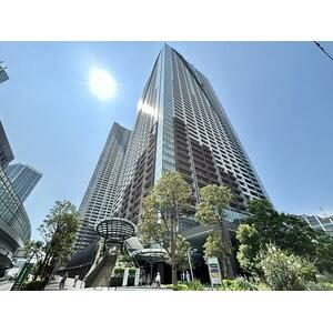 THE TOKYO TOWERS MID TOWER - Tower exterior